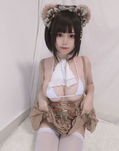 丰满的大胸女朋友5在线观看
